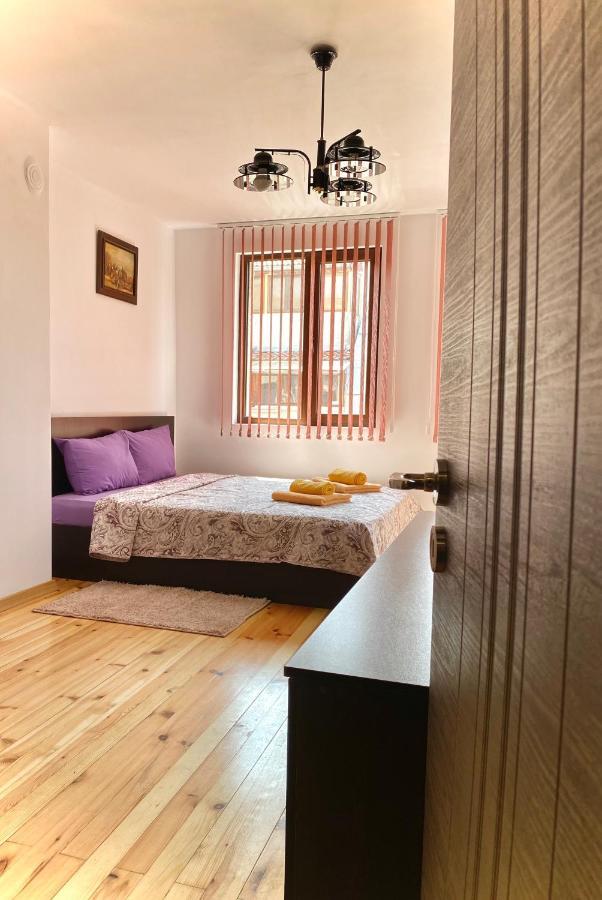 Bright Central Studio For 4 In Burgas City Exterior foto